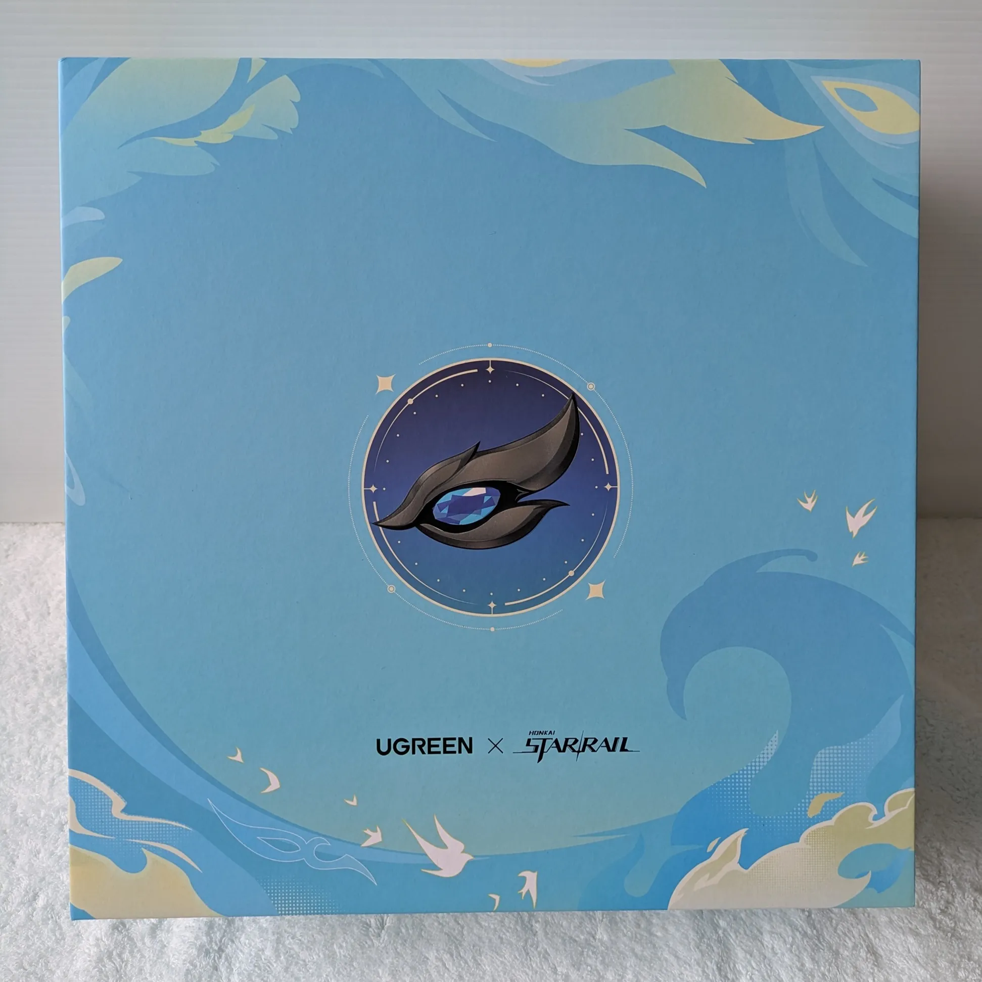 UGREEN×崩壊スターレイル限定ギフトBOXの外箱